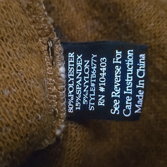 Flower and Feather Swiss dot sweater - Picture 5 of 6